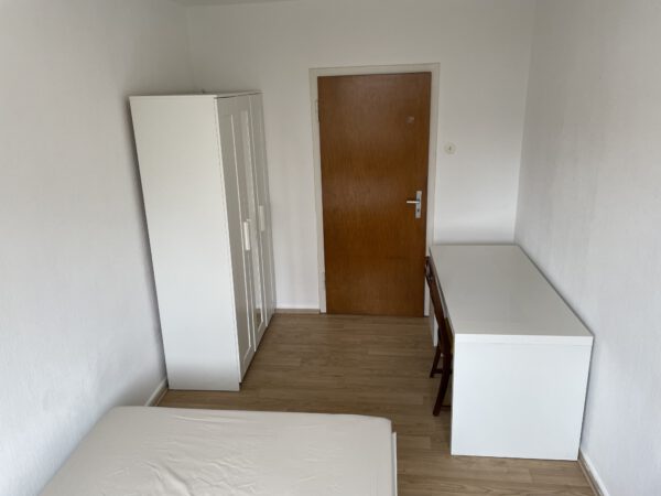 Schillerstraße 26 - 59065 Hamm - WG im 1.OG links - Zimmer Nr. 3 – Bild 2